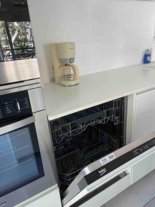 Charmant T3 Moderne Climatise 维勒班 外观 照片